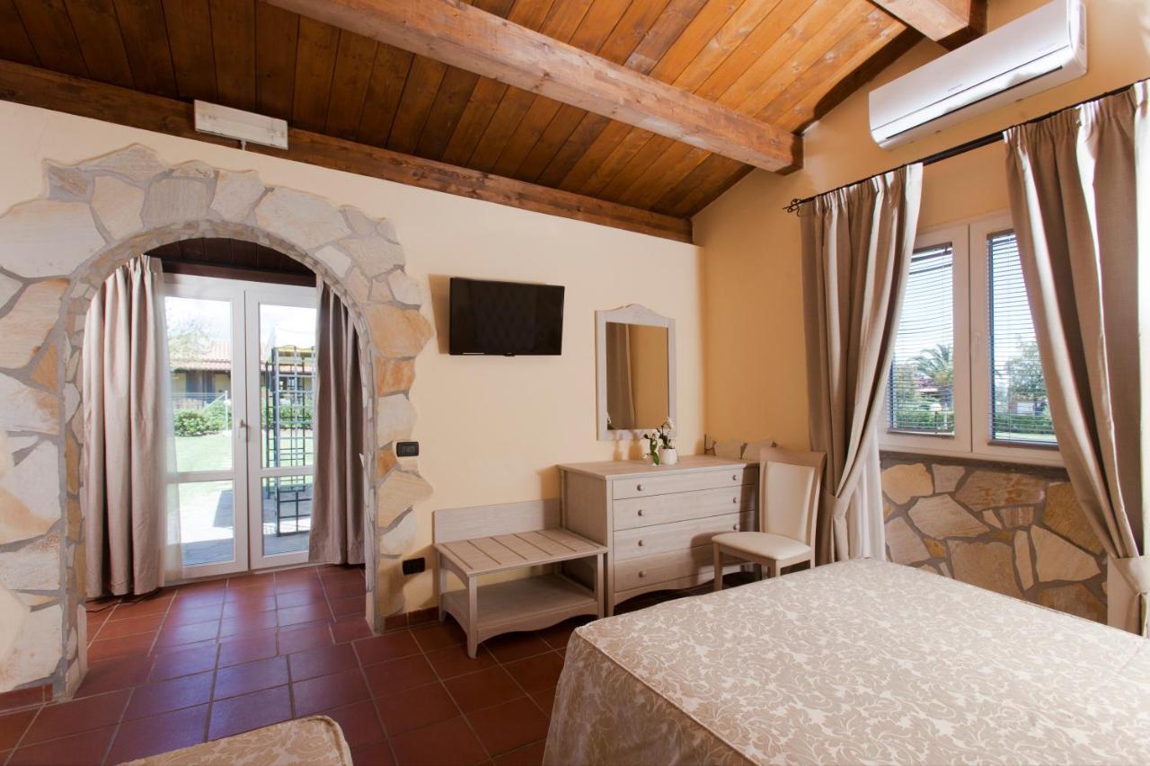 Fattoria Maremmana Aparthotel Marina di Grosseto Eksteriør bilde
