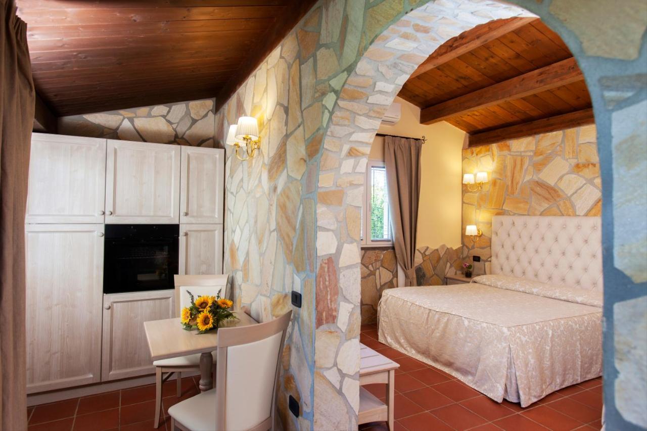 Fattoria Maremmana Aparthotel Marina di Grosseto Eksteriør bilde